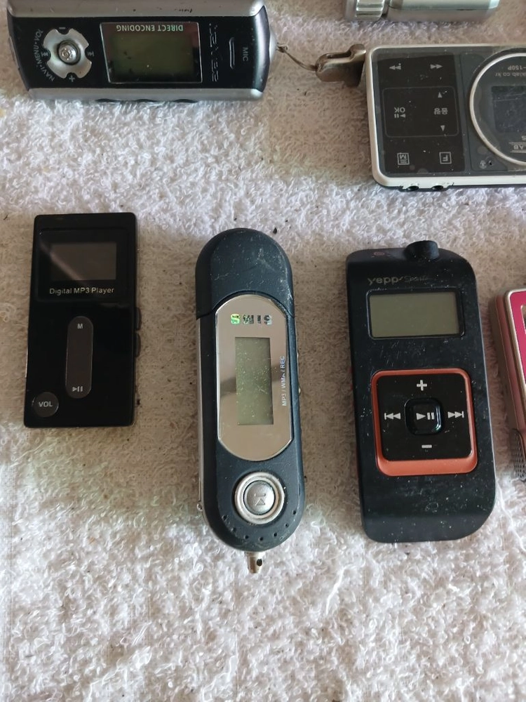 추억의 빈티지 MP3 플레이어 총 10대 일괄 이미지