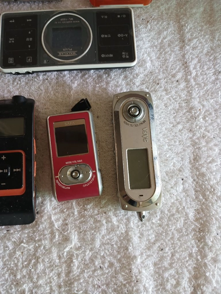 추억의 빈티지 MP3 플레이어 총 10대 일괄 이미지