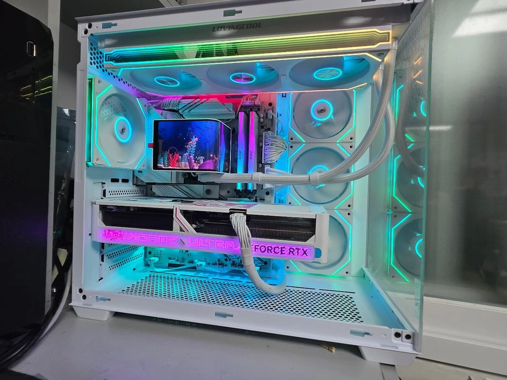 9800X3d / X870 / 32g / 5tb / 5080 고사양 게이밍 컴퓨터 이미지