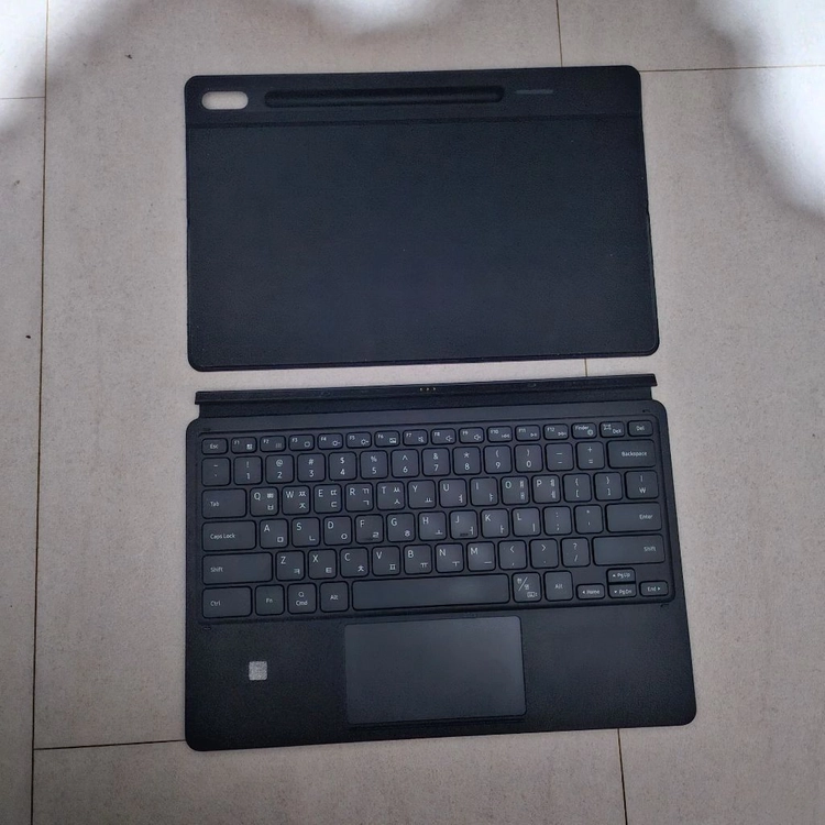 갤럭시탭 s7 fe / s7+ / s8+ 키보드케이스 ef-dt970 이미지