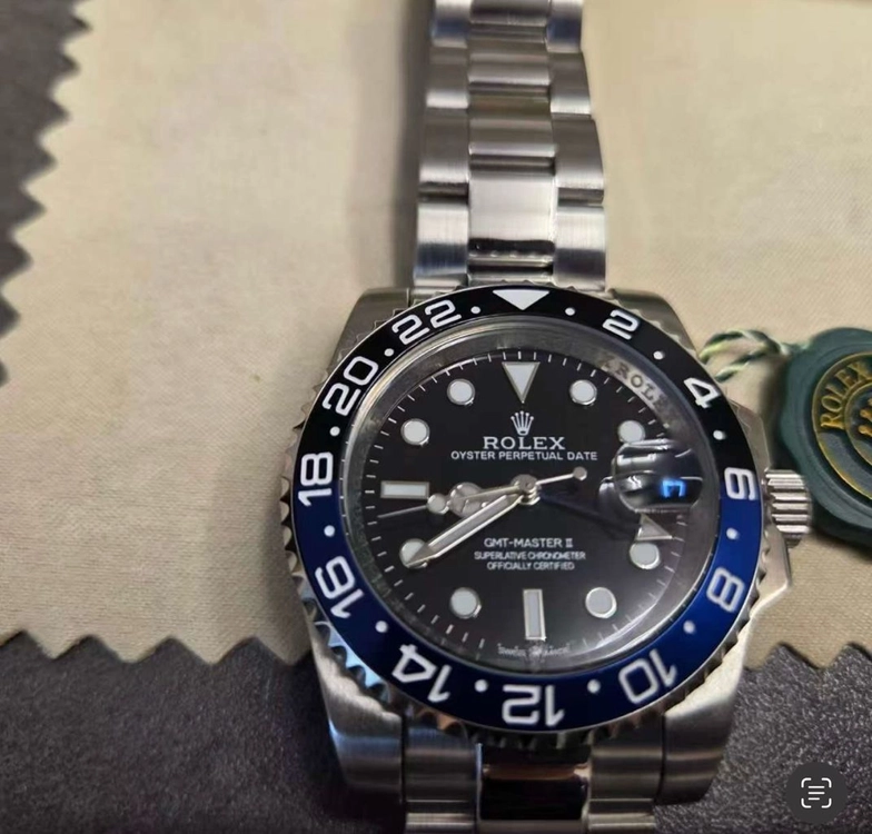 롤렉스 GMT-마스터ll 2 블루/블랙 배트맨 40mm 새상품 이미지