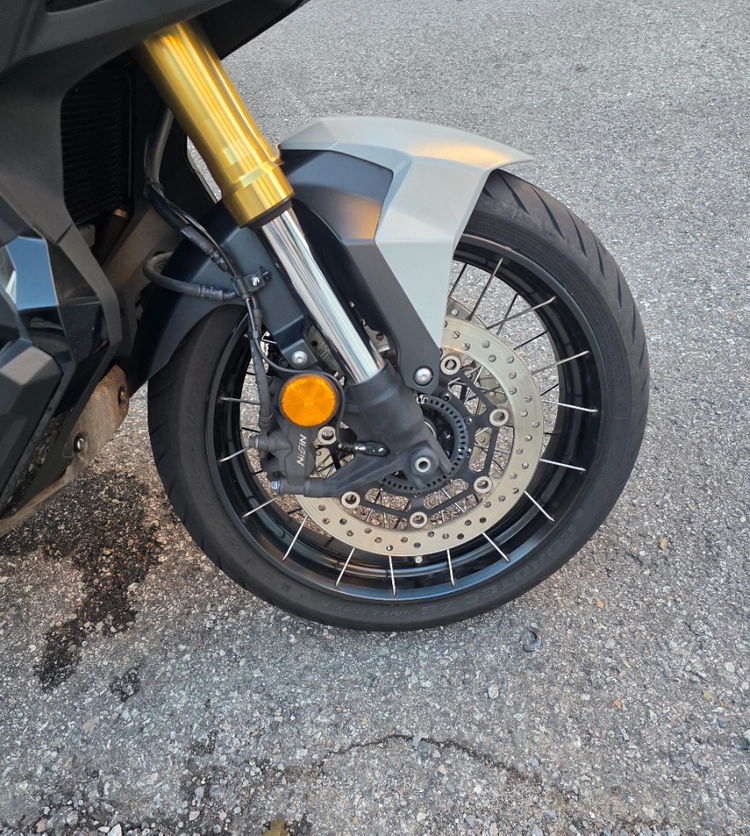 혼다 X-ADV 750 25년10월 30일출고 이미지