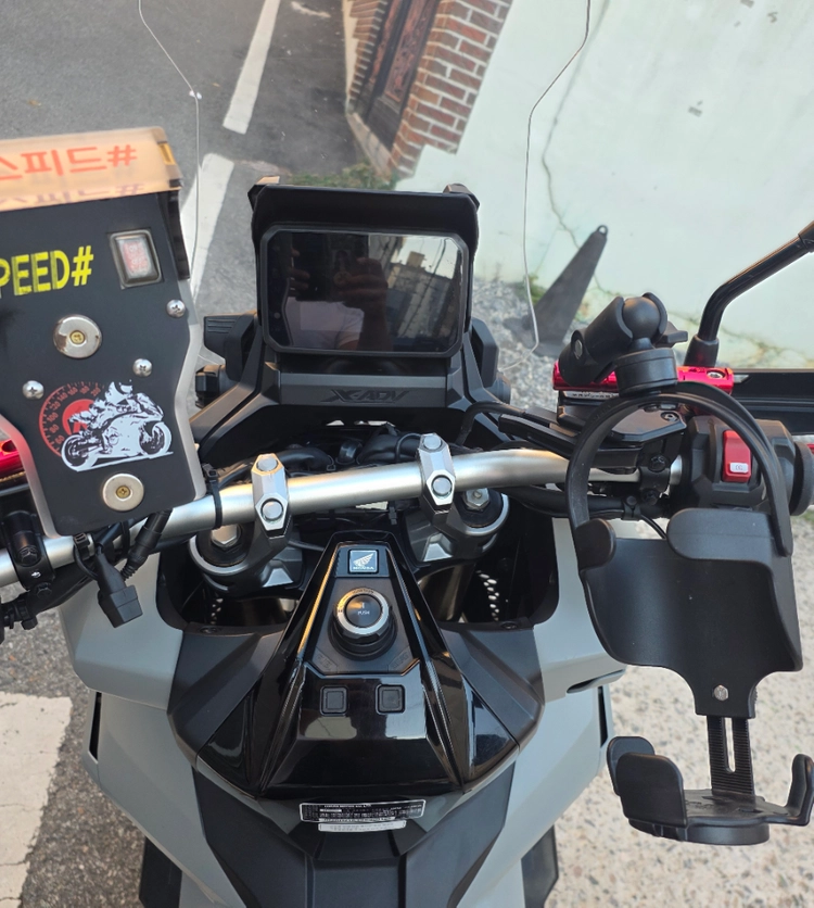 혼다 X-ADV 750 25년10월 30일출고 이미지