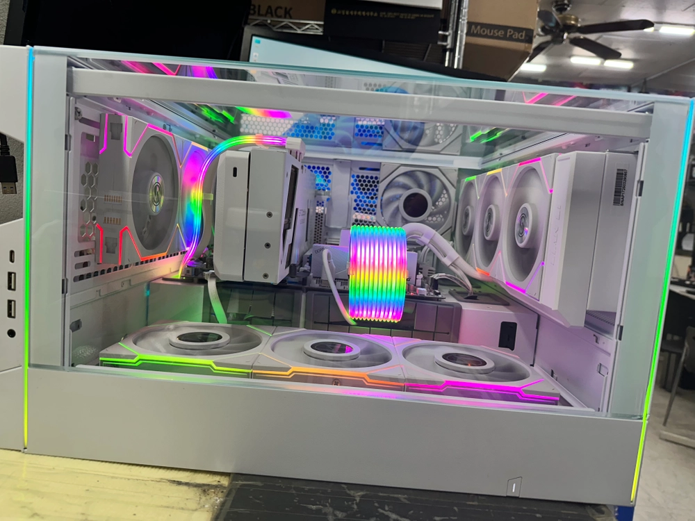 9950x3d rtx5080 이미지