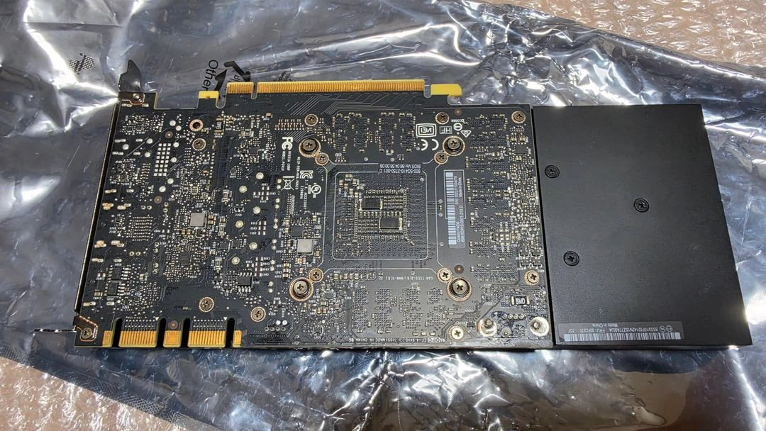 NVIDIA 쿼드로 P4000 그래픽카드 이미지