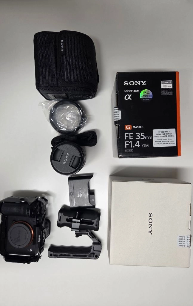 소니 a7m5 + 스몰리그 + 35mm 1.4 gm렌즈 판매합니다 이미지