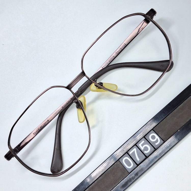 ELIOT EL-0857 안경테 안경 55mm 이온도금 양극산화 티타늄 브론즈 발색 일본제 빈티지 레트로 클래식 이미지