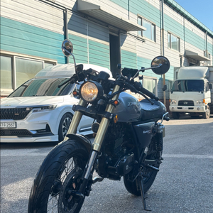 엘로이모터스 헌터125s 18년 8천 판매합니다 이미지