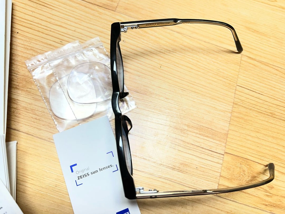 젠틀몬스터 루토01 이미지