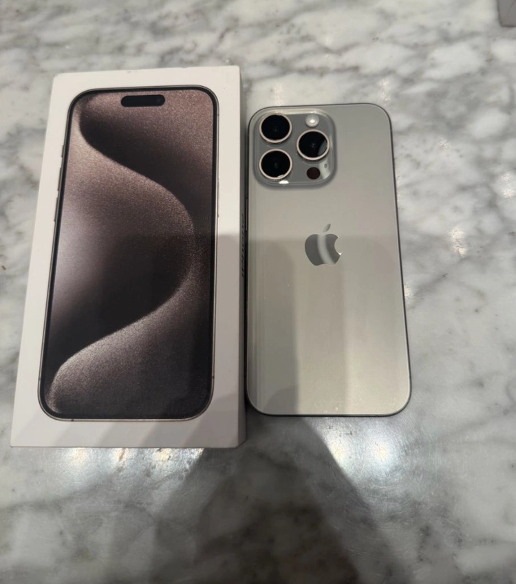 아이폰15프로 256GB 이미지