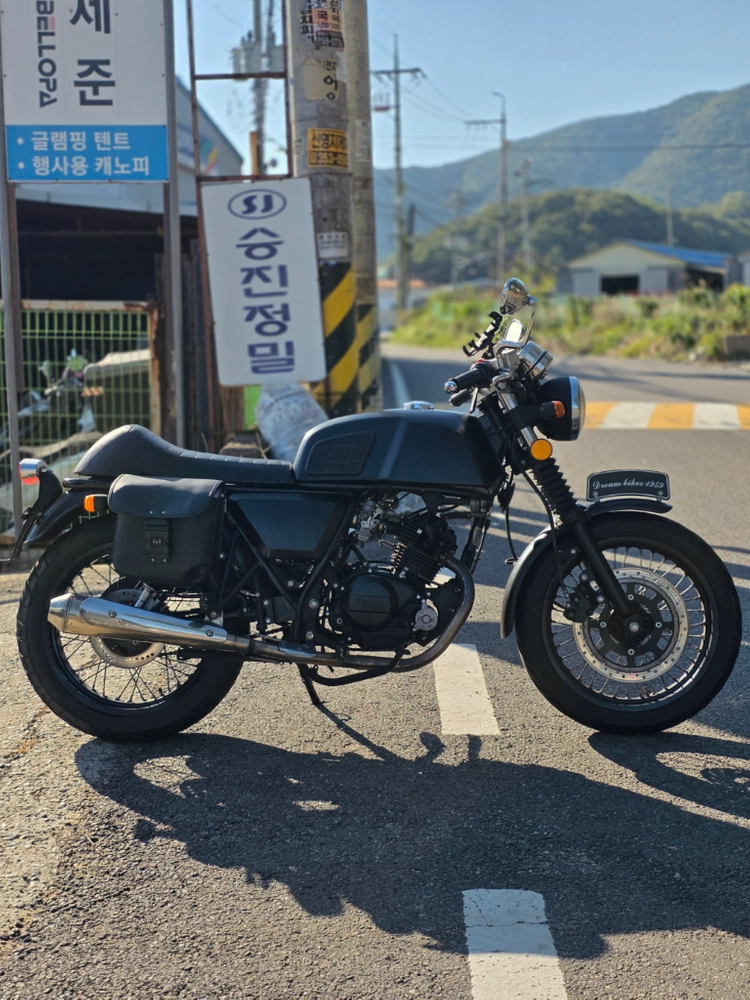 이탈젯 그리폰125 이미지