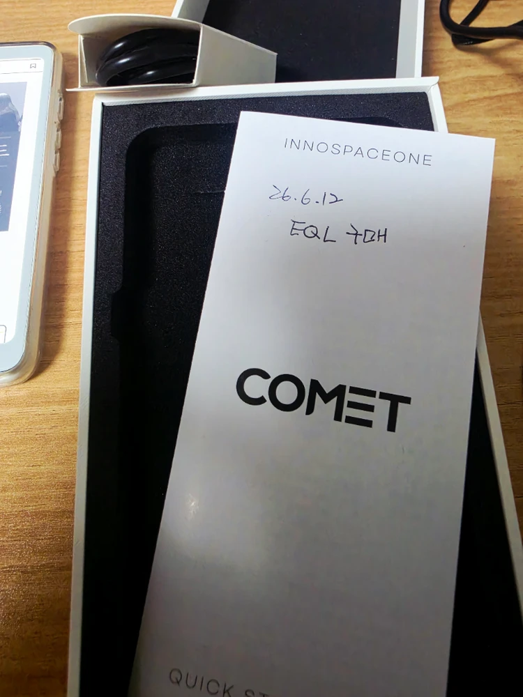 이노스페이스원 코멧 COMET 5.84인치 바형 이북리더기 이미지