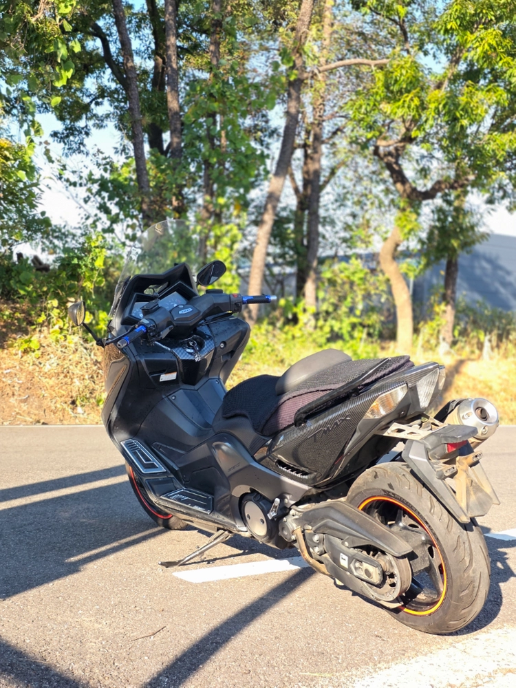 야마하 TMAX530 이미지