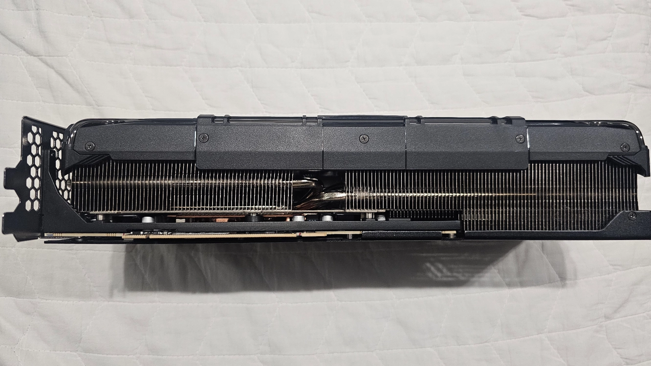 RTX4090 팬텀 팝니다. 이미지