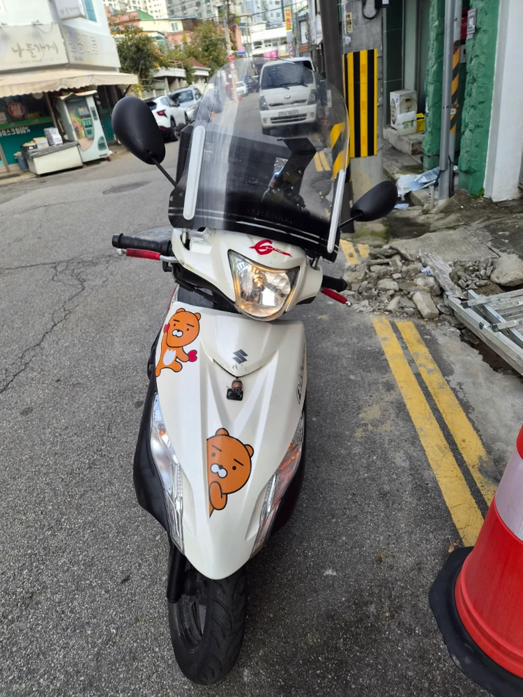 스즈키 어드레스 125cc 이미지