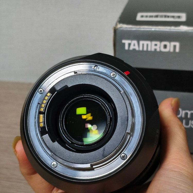 탐론 SP 15-30mm f2.8 렌즈. 캐논마운트 이미지