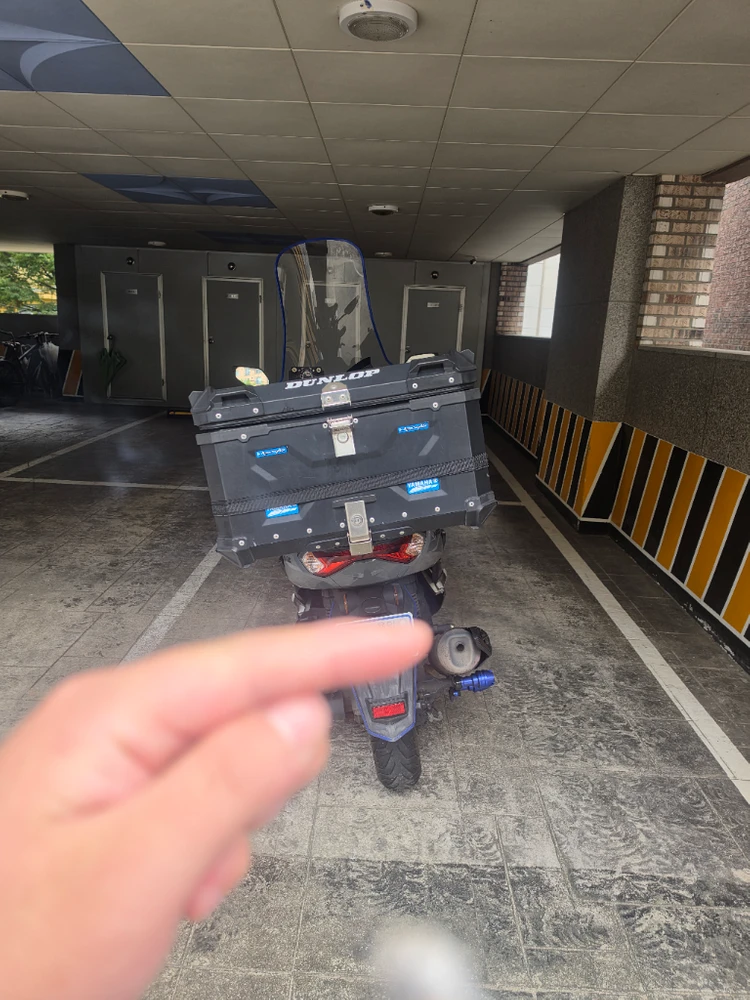 nmax125 23년식 파워그레이 이미지
