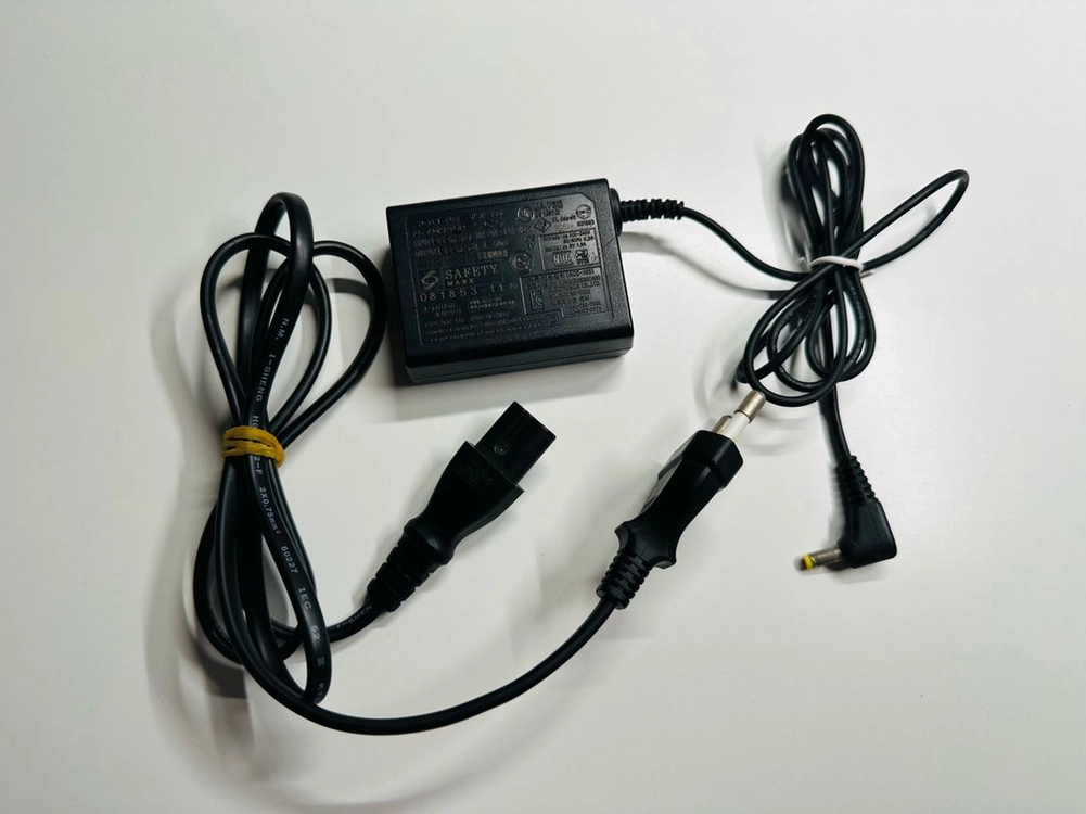 소니 PSP-380 1000, 2000, 3000번대 정품 220V 충전기 판매 이미지