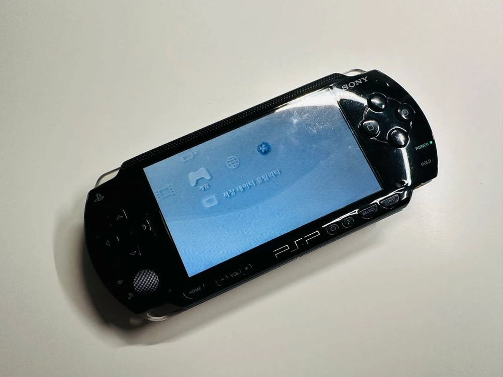 소니 PSP-1005 피아노 블랙 한글 정발판 정크 본체 판매 (3005, GO) 이미지