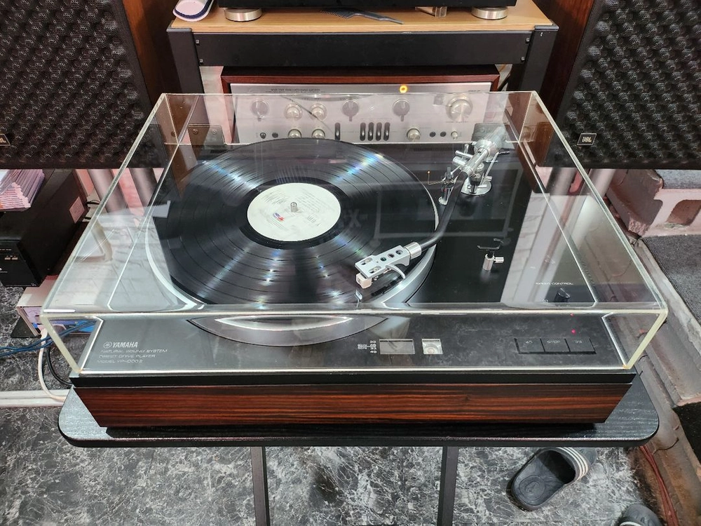 야마하 턴테이블 YP-1000 ll 이미지