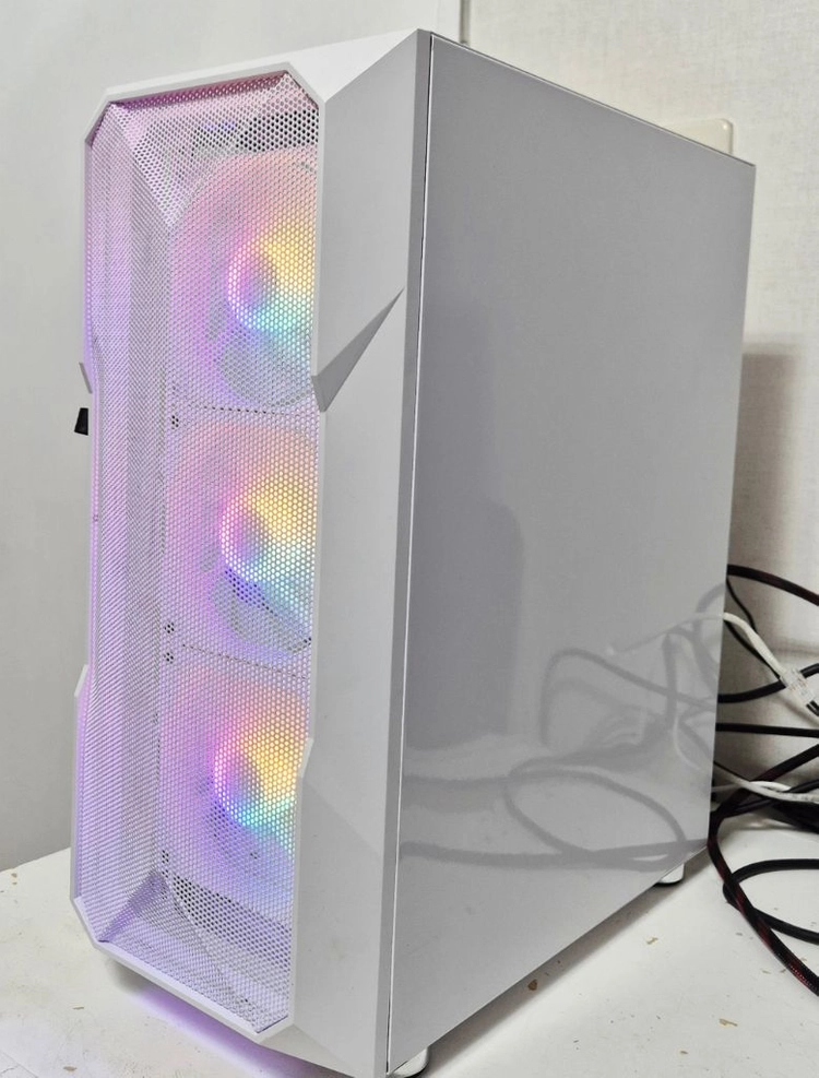 i7 8700 gtx1070 게이밍 컴퓨터 PC 데스크탑 이미지