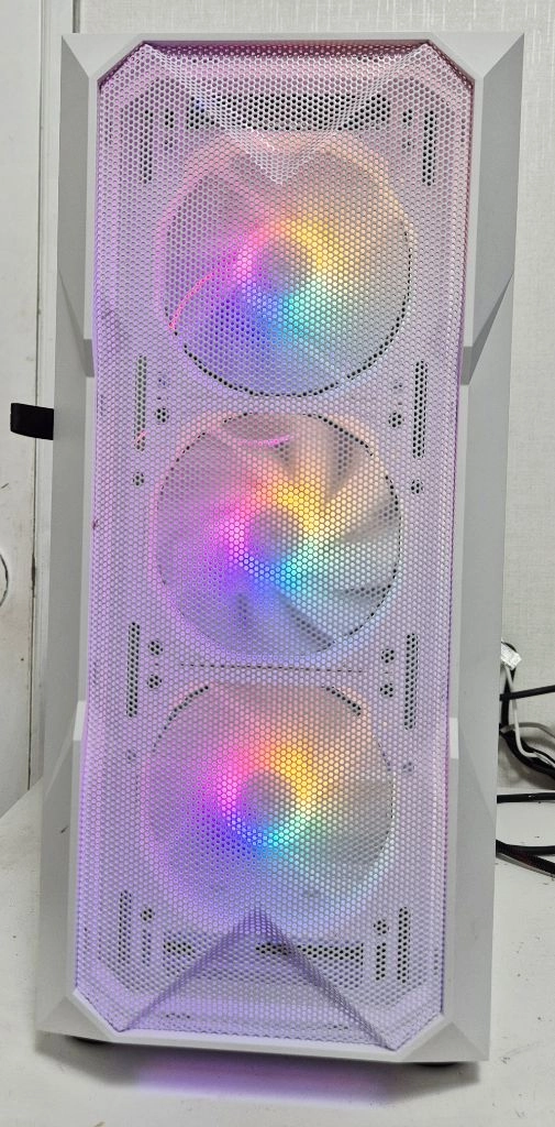 i7 8700 gtx1070 게이밍 컴퓨터 PC 데스크탑 이미지