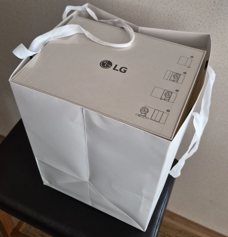 LG 금성 레트로 선풍기 한정판(FS676HBAA) 미사용 새상품 팝니다 이미지