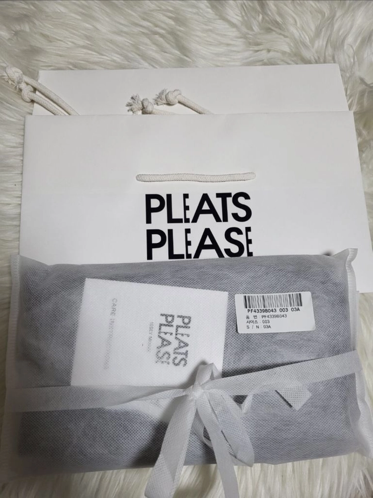 이세이미야케 플리츠플리즈 가디건 베이직 가디건 그레이 3사이즈 이미지
