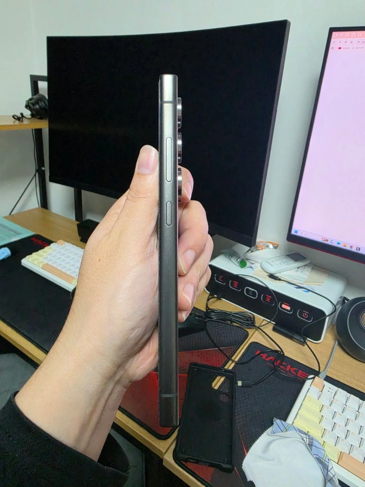 갤럭시 s24울트라 256 블랙 이미지