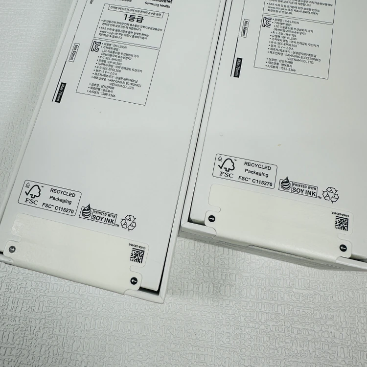 미개봉/새상품] 갤럭시워치9 44mm 블랙/실버 색상 38만 판매해요 이미지
