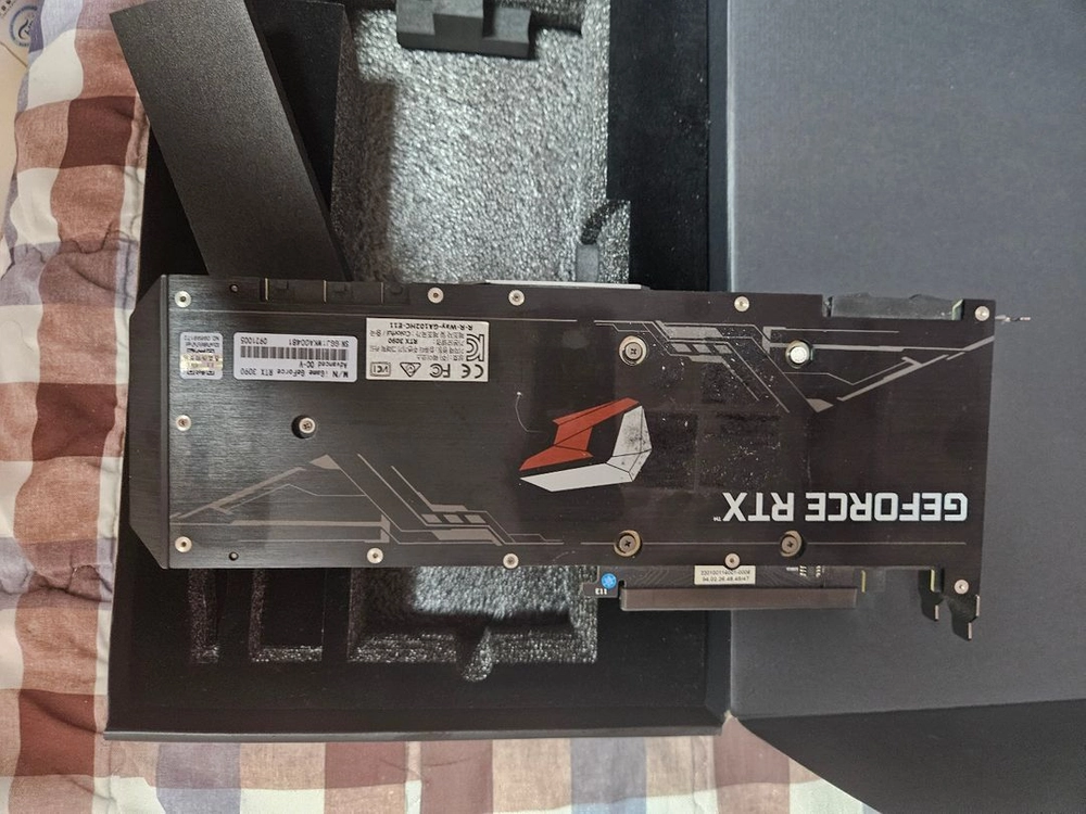 지포스 RTX3090 24GB그래픽카드 이미지