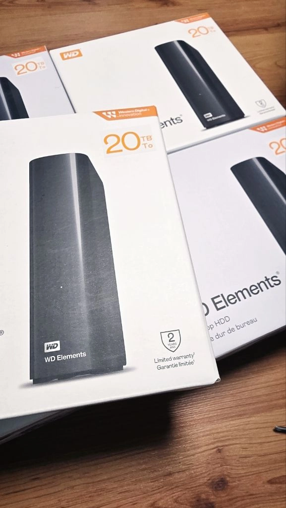 시놀로지 DS1821+ 8베이 NAS 80TB HDD포함 이미지