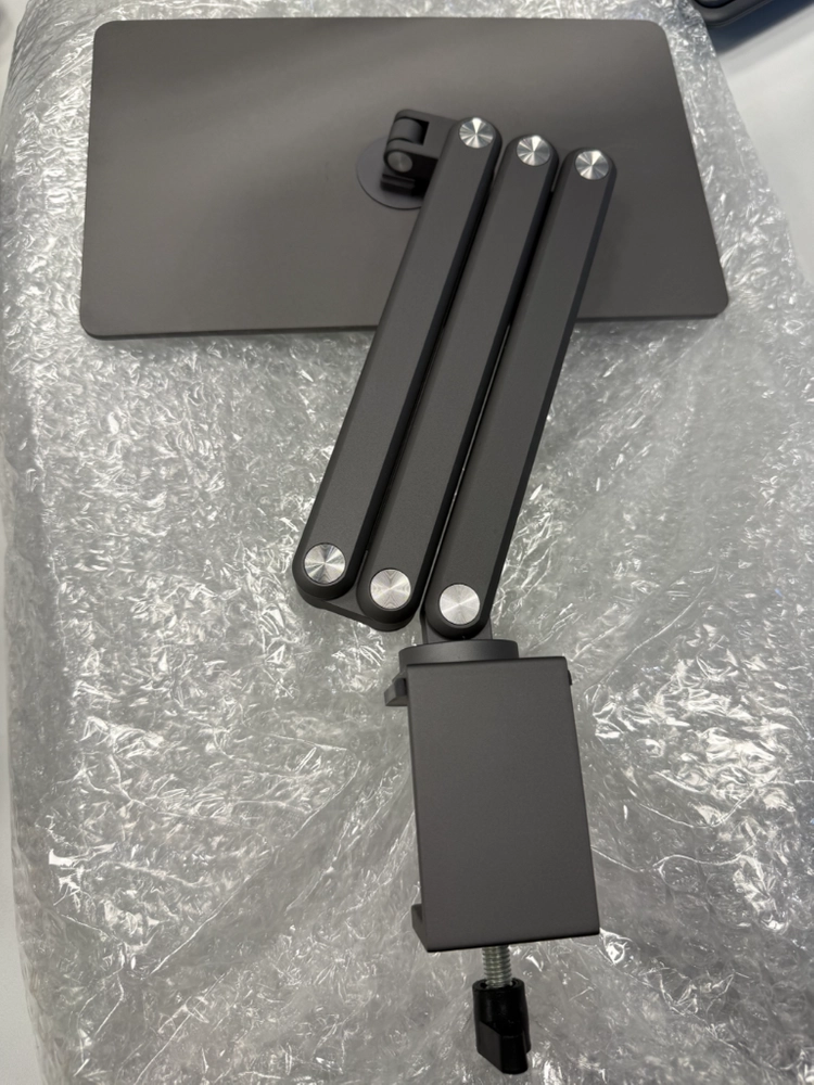 니케 아이패드 프로 M4/M5 13인치 마그네틱 암 거치대 이미지