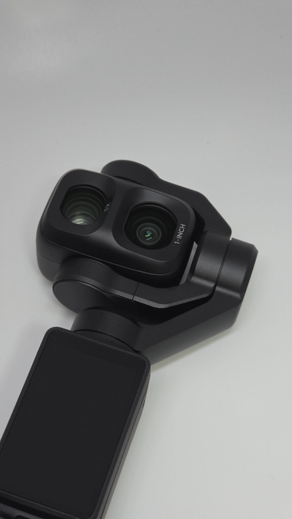 DJI 오즈모 포켓 4P 브이로그 콤보 (10월 구매, 1시간 사용, 풀박스) 이미지