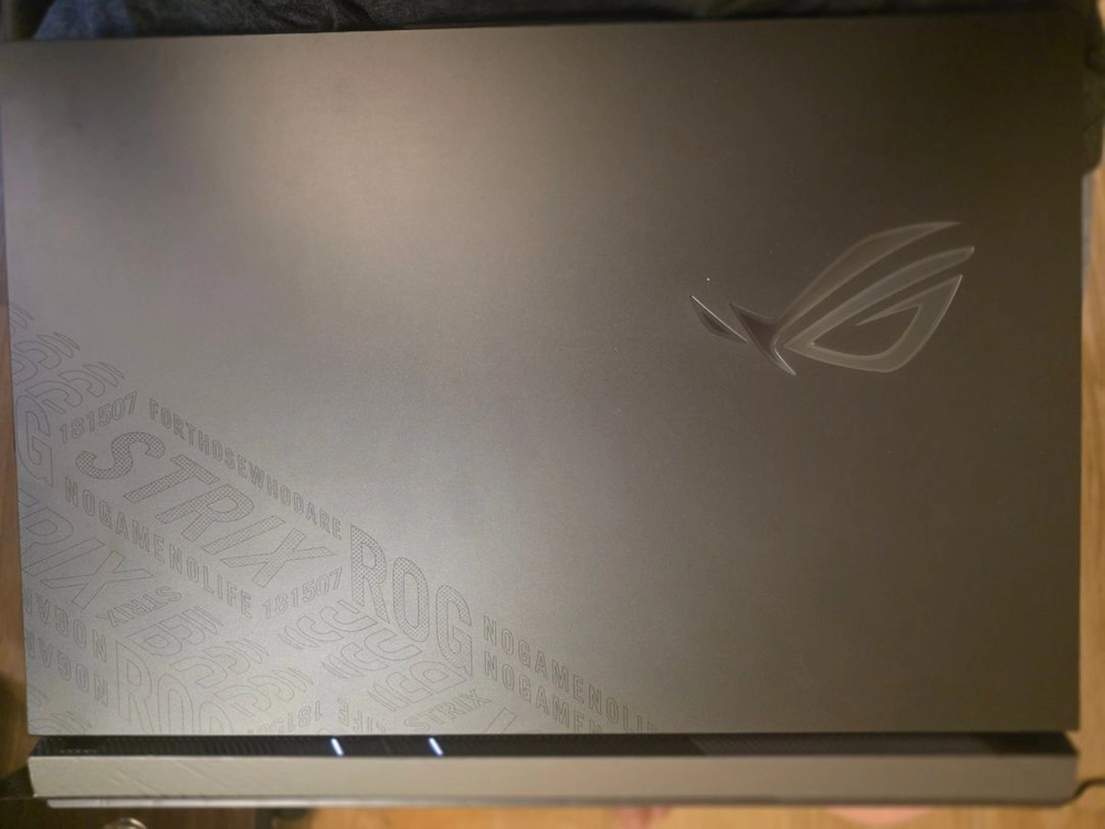 g16 strix 5070ti 스트릭스 게이밍 노트북 - 안심되는 중고거래