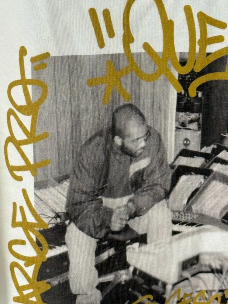 새제품 L / Engineered Garments 엔지니어드가먼츠 퀸즈1988 티셔츠 이미지
