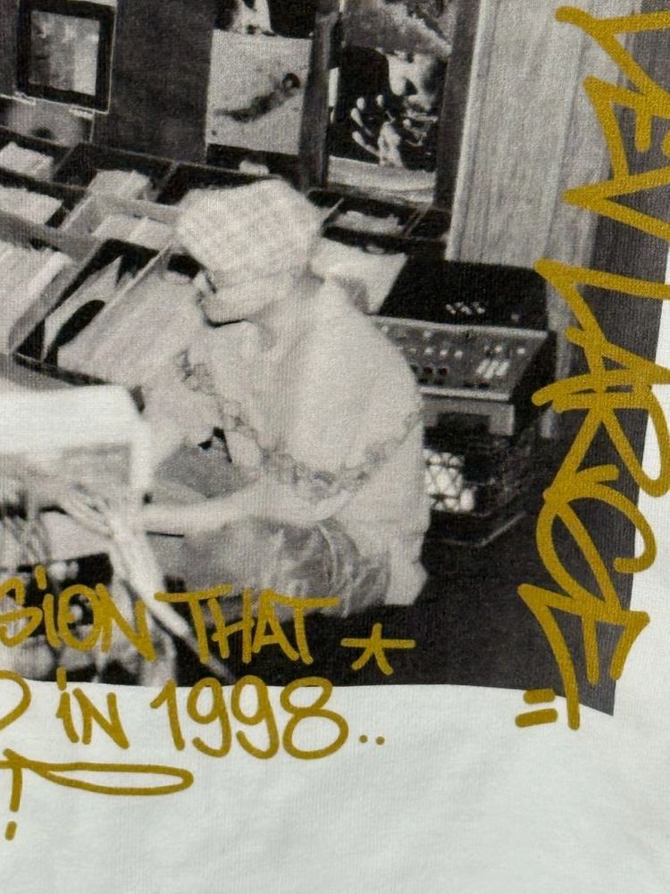 새제품 L / Engineered Garments 엔지니어드가먼츠 퀸즈1988 티셔츠 이미지