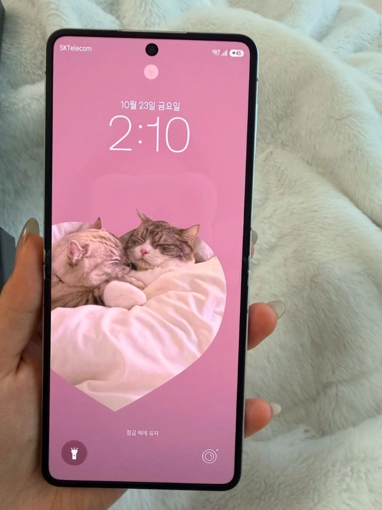갤럭시 z플립7 민트색 512GB 풀박스 이미지