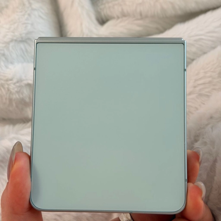 갤럭시 z플립7 민트색 512GB 풀박스 이미지