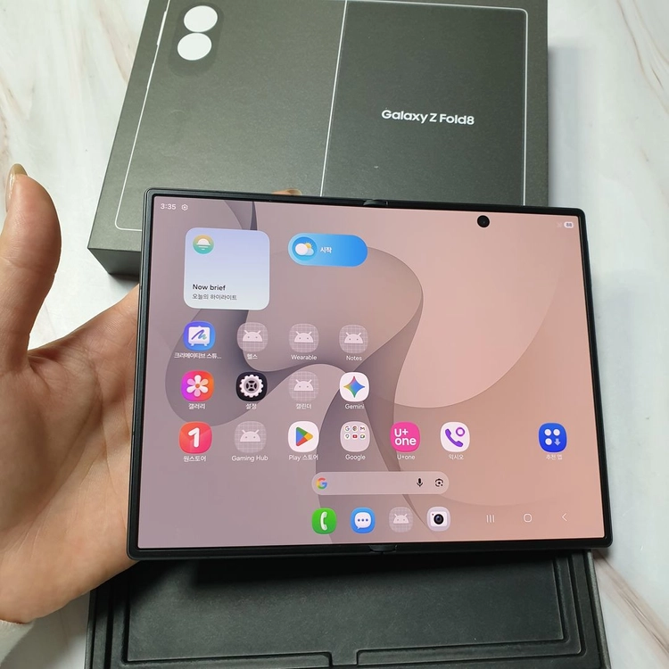LG 갤럭시 Z폴드8 와이드 그라파이트 256G A급 풀박스 판매 이미지
