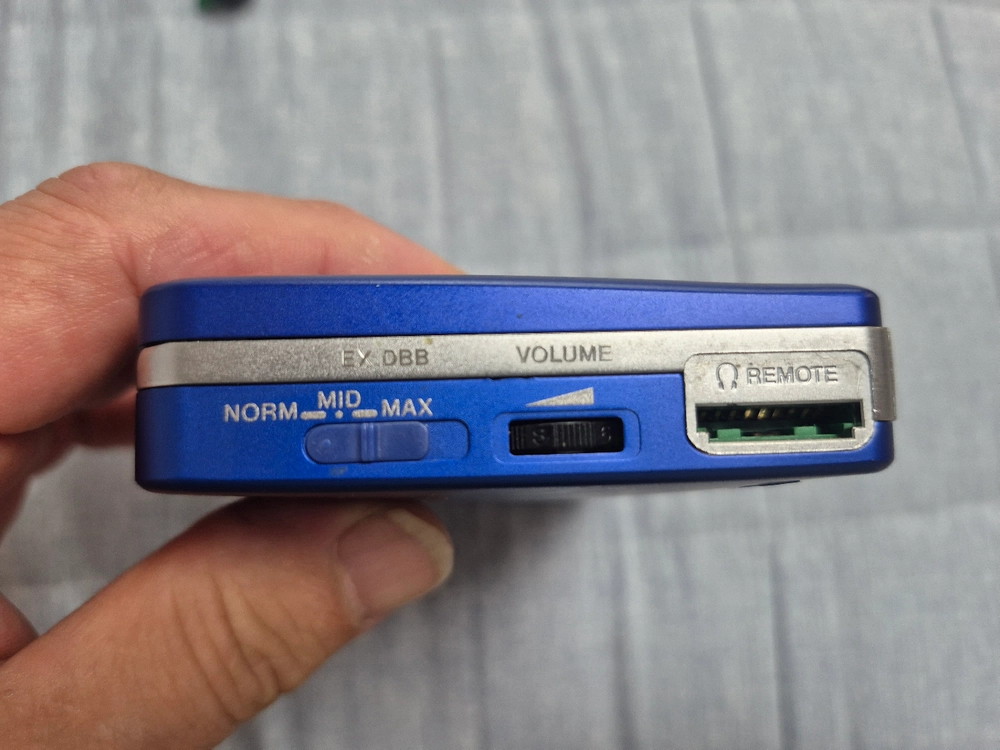 SONY WM-EX777 BLUE색상 정상작동품 판매합니다. 이미지