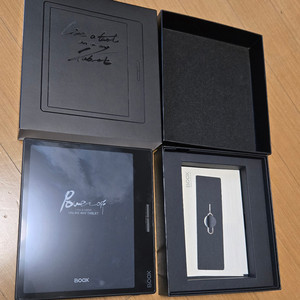 오닉스 북스 페이지 (Onyx Boox Page) 이북리더기 이미지