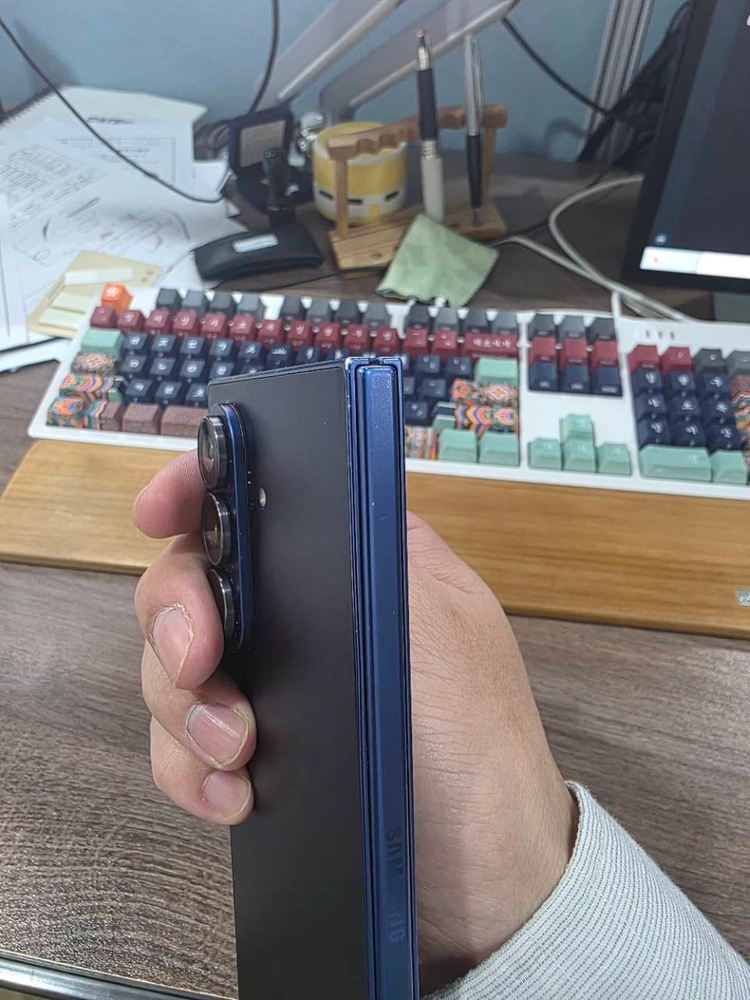 갤럭시 Z 폴드7 256GB 자급제 블루|화면·터치 정상 이미지