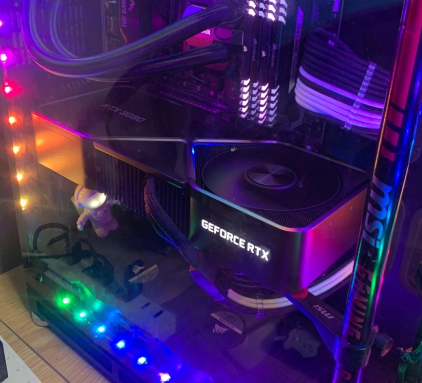 RTX 3090 FE 그래픽카드 이미지