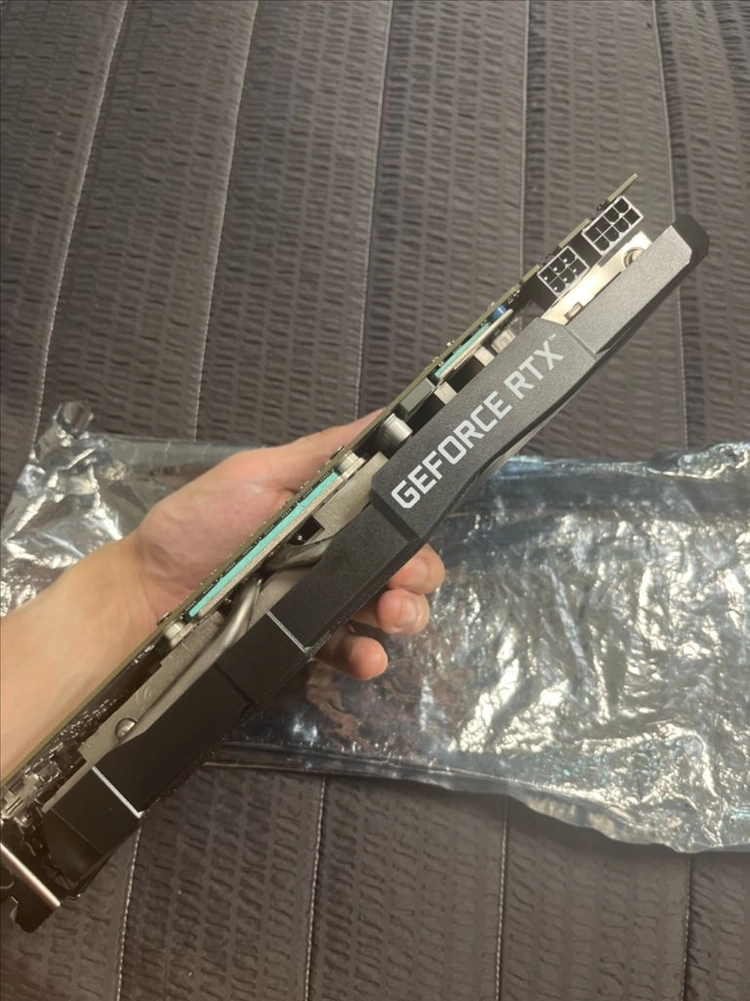 geforce RTX 2070 그래픽카드 이미지