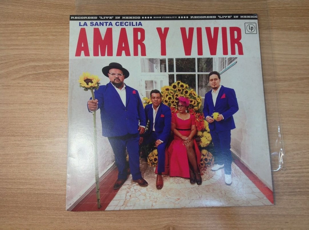 라 산타 세실리아 La Santa Cecilia Amar y Vivir LP Vinyl 이미지