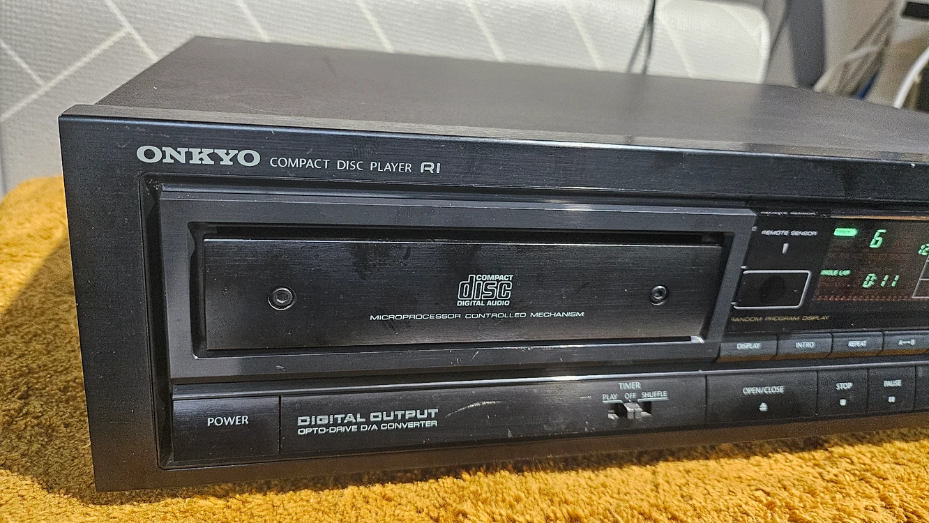 온쿄 CD플레이어 리모컨 포함 DX-3500 이미지