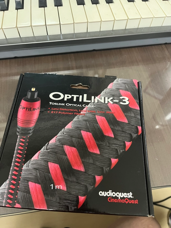 오디오퀘스트 옵티링크3 광케이블 이미지