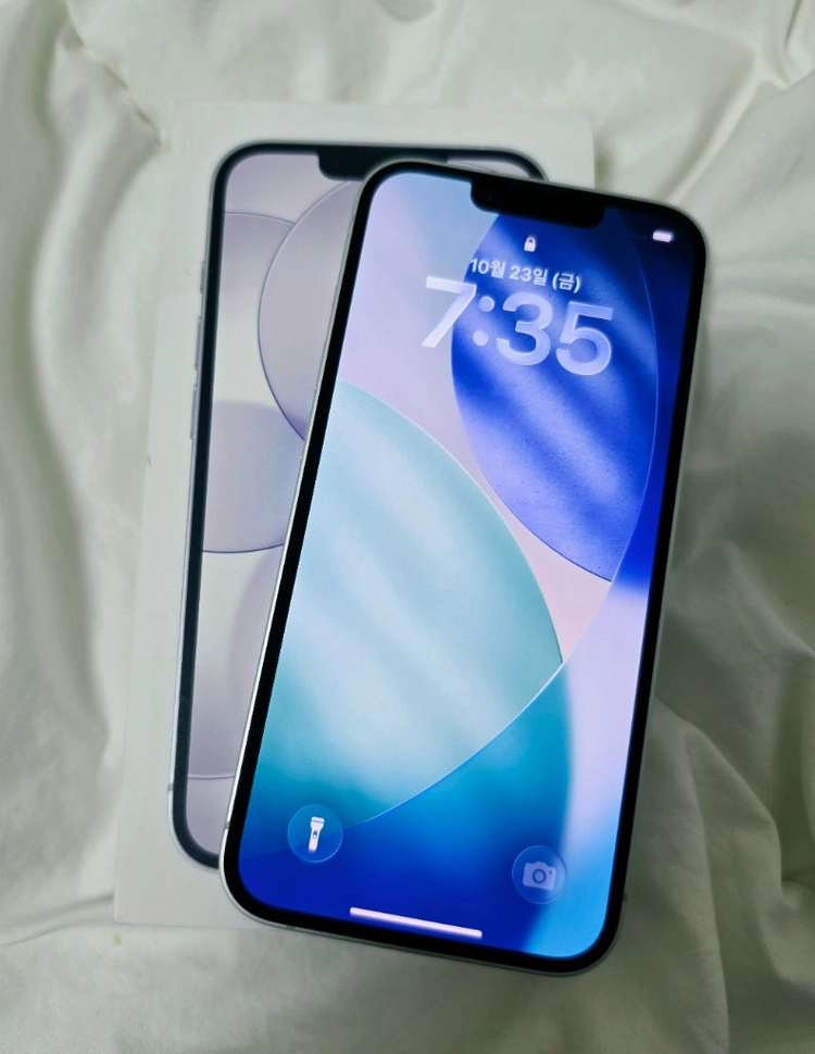 아이폰 17e 화이트 256GB 자급제 이미지