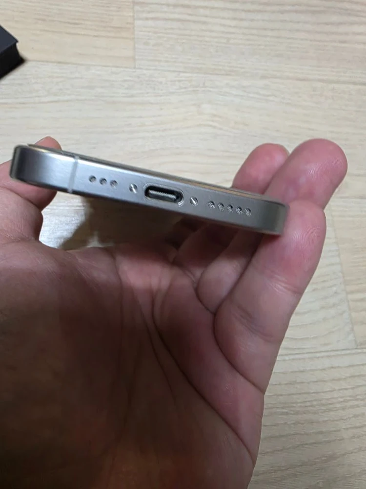 자급제 아이폰 15 Pro 256GB 이미지